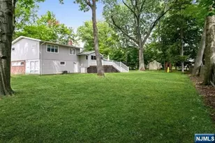 2 Monument Pl, Cresskill, NJ 07626 - Photo 20