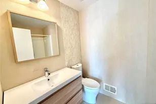 901 Tuliptree Ct, Mahwah, NJ 07430 - Photo 8