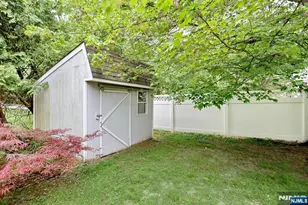 51 Palisade Ave, Emerson, NJ 07630 - Photo 36