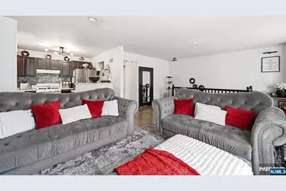24 Johnson Avenue, Newark, NJ 07108 - Photo 20