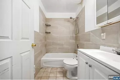 24 Johnson Avenue, Newark, NJ 07108 - Photo 6