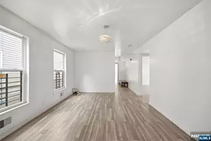24 Johnson Ave, Newark, NJ 07108 - Photo 4