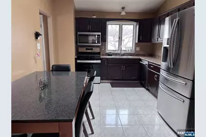 7 Spruce Street 2 #2, Elmwood Park, NJ 07407 - Photo 8