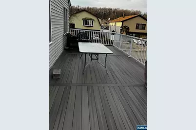 7 Spruce Street 2 #2, Elmwood Park, NJ 07407 - Photo 16