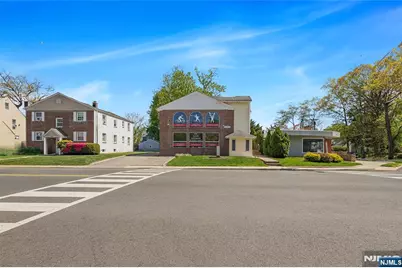 582 Franklin Avenue, Nutley, NJ 07110 - Photo 30
