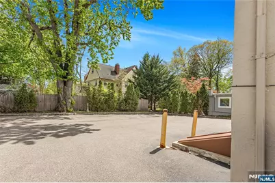 582 Franklin Avenue, Nutley, NJ 07110 - Photo 26