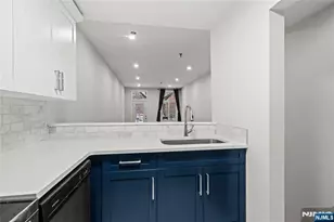 226 Monroe Street 1S, Hoboken, NJ 07030 - Photo 6