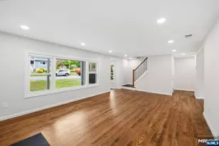 37 Roth Ave, Oakland, NJ 07417 - Photo 4