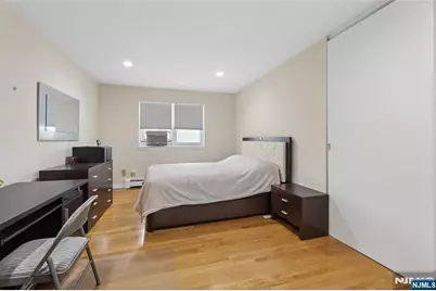 1-29 Virginia Drive 129B #129B, Fair Lawn, NJ 07410 - Photo 16