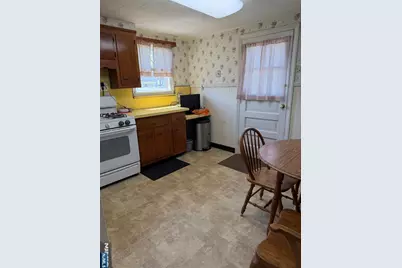 274 Schepis Avenue, Saddle Brook Township, NJ 07663 - Photo 4