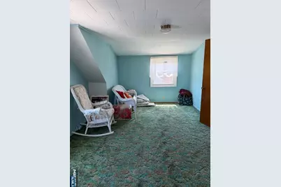 274 Schepis Avenue, Saddle Brook Township, NJ 07663 - Photo 14