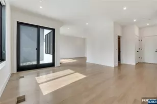 240 Columbia Ave 5, Fort Lee, NJ 07024 - Photo 6