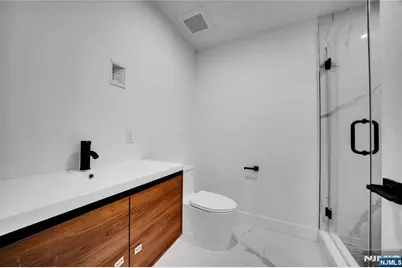 1524 11th Street, Fort Lee, NJ 07024 - Photo 30