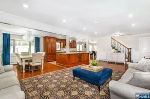 681 Glendale Rd, Franklin Lakes, NJ 07417 - Photo 4