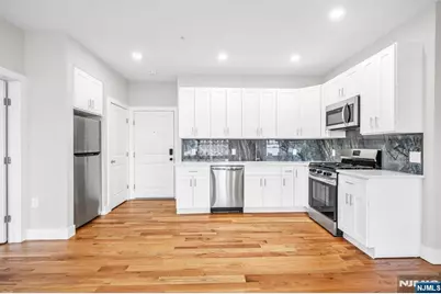 66 Mount Prospect Avenue 4 #4, Clifton, NJ 07013 - Photo 4