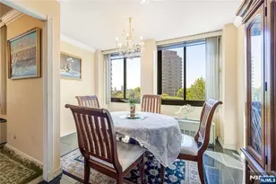 200 Winston 109, Cliffside Park, NJ 07010 - Photo 20