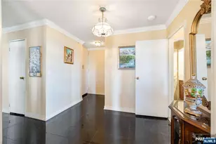 200 Winston 109, Cliffside Park, NJ 07010 - Photo 6