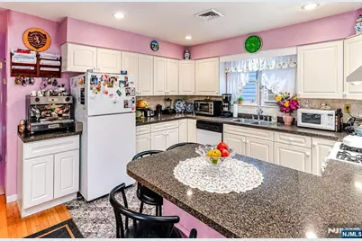 59 Polk Street, Newark, NJ 07105 - Photo 4