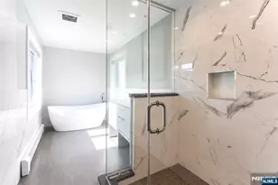 38 Hilliard Ave 1, Edgewater, NJ 07020 - Photo 10