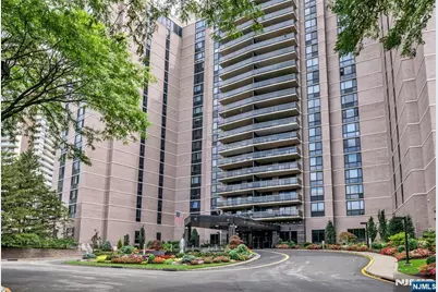 1512 Palisade Avenue 20Ar-Ph #20AR-PH, Fort Lee, NJ 07024 - Photo 2