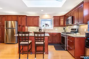 275 Springfield Ave, Hasbrouck Heights, NJ 07604 - Photo 8