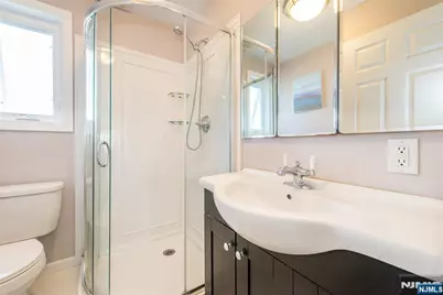 275 Springfield Avenue, Hasbrouck Heights, NJ 07604 - Photo 22