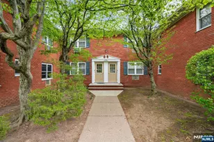 1152 Valley Road 2B, Wayne, NJ 07470 - Photo 16