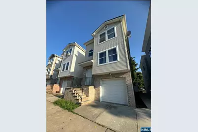 120 Hamilton Avenue 2 #2, Paterson, NJ 07501 - Photo 1