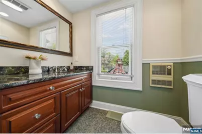 215 Inwood Avenue, Montclair, NJ 07043 - Photo 24