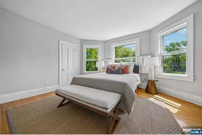 215 Inwood Avenue, Montclair, NJ 07043 - Photo 28