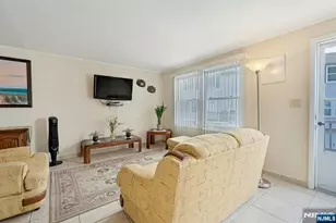 210 Caldwell Ave 7, Paterson, NJ 07501 - Photo 6