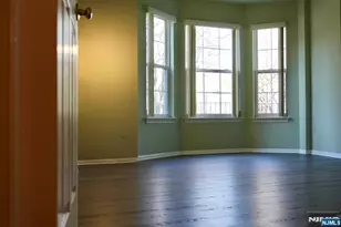 2009 Beatrice Ct, Mahwah, NJ 07430 - Photo 6