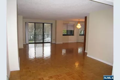 1512 Palisade Avenue 2R #2R, Fort Lee, NJ 07024 - Photo 4