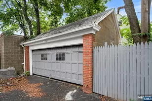 513 Sandford, Newark, NJ 07106 - Photo 38