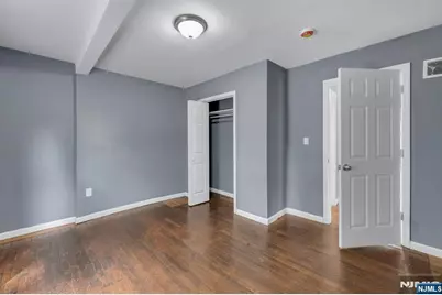 513 Sandford, Newark, NJ 07106 - Photo 22