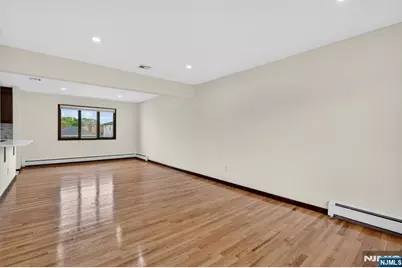 97 Sipp Avenue 2 #2, Clifton, NJ 07013 - Photo 2