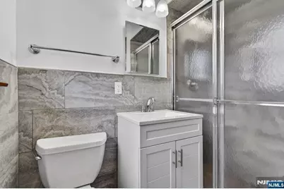 97 Sipp Avenue 2 #2, Clifton, NJ 07013 - Photo 8