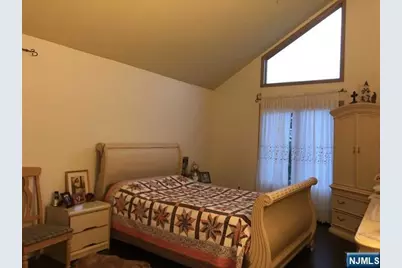 9 Jarico Drive, Wallington, NJ 07057 - Photo 10