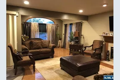 9 Jarico Drive, Wallington, NJ 07057 - Photo 4