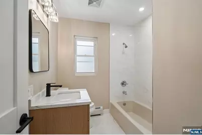 11 Raymond Street, Englewood Cliffs, NJ 07632 - Photo 22