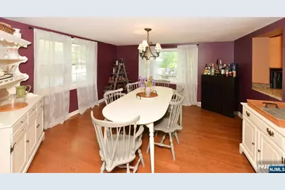 65 Clover Court, New Milford, NJ 07646 - Photo 8