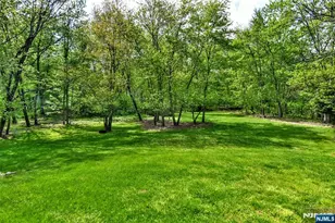 962 Arapaho Trail, Franklin Lakes, NJ 07417 - Photo 1