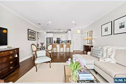 82 Clinton Street 5E #5E, Hoboken, NJ 07030 - Photo 4