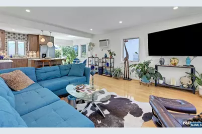 365 Marvin Avenue, Hackensack, NJ 07601 - Photo 4