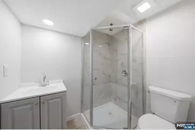 551 Schuyler Avenue, North Arlington, NJ 07031 - Photo 28
