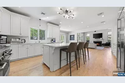 191 Jefferson Avenue, Tenafly, NJ 07670 - Photo 12