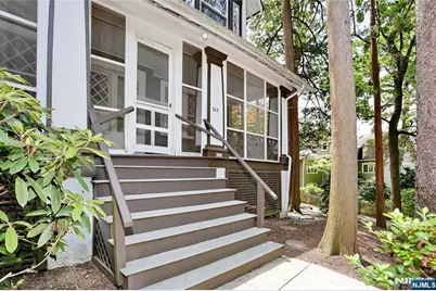 388 Allaire Avenue, Leonia, NJ 07605 - Photo 2