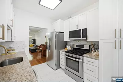 214 Swathmore Drive 2015 #2015, Nutley, NJ 07110 - Photo 10