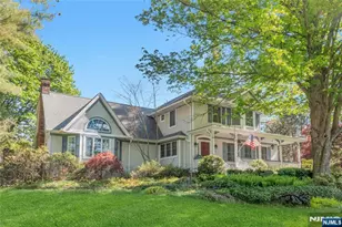 11 Lower Cross Rd, Saddle River, NJ 07458 - Photo 1