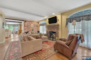 11 Lower Cross Rd, Saddle River, NJ 07458 - Photo 8